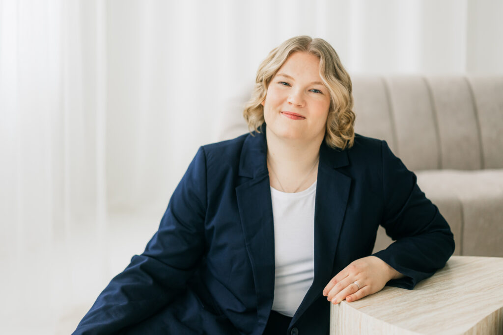 Juristi Anni Peltola, Lakiasiaintoimisto Peltola Oy:n perustaja